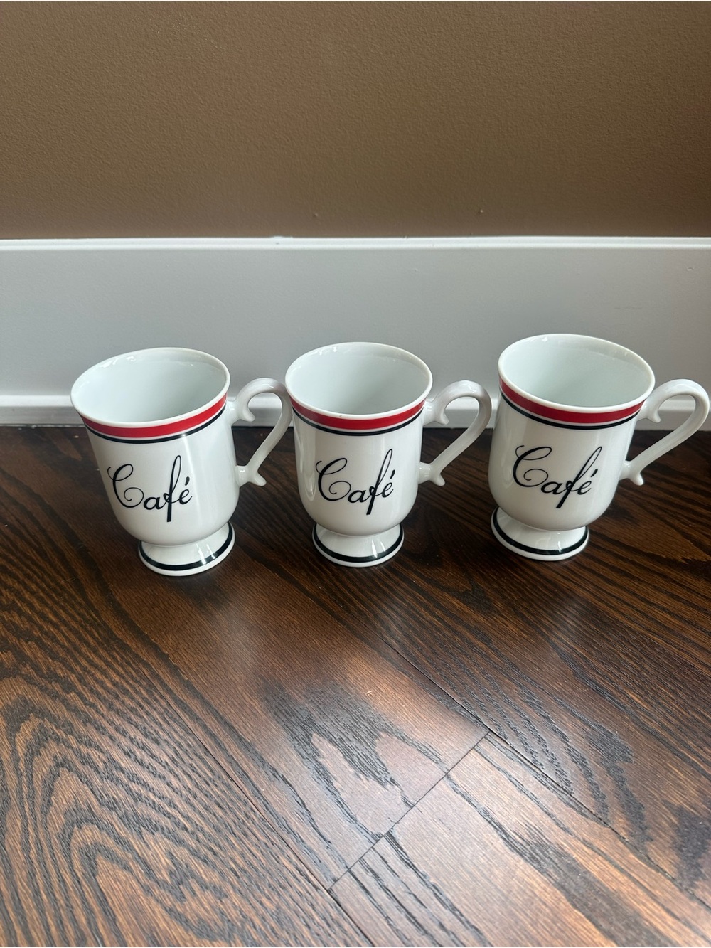Toscany "Bon Appétit" café mugs